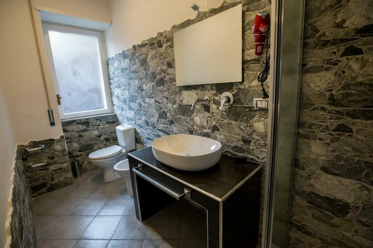 Vecchia Ognina Hotel Catania 0*,